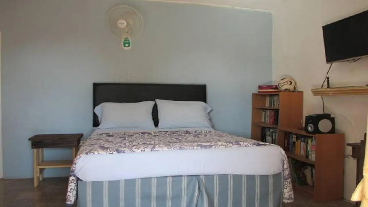 Kingsworth Bed And Breakfast Kingston Frühstückspension